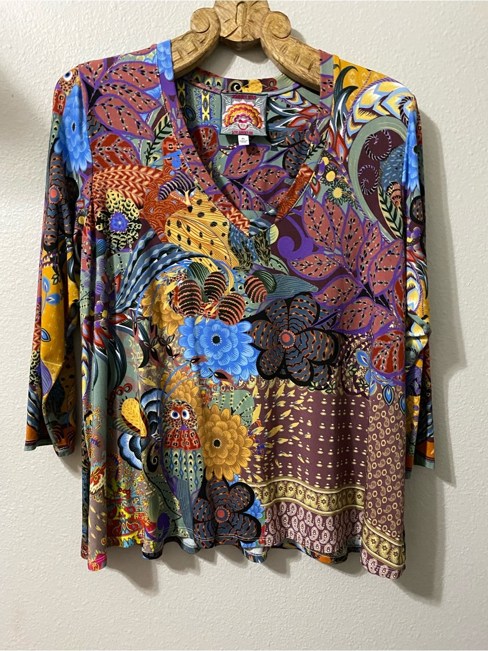 Johnny Was Multicolor Floral V-Neck Long Sleeve Top